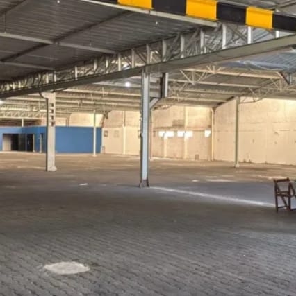Sala-Conjunto, 3600 m² - Foto 2