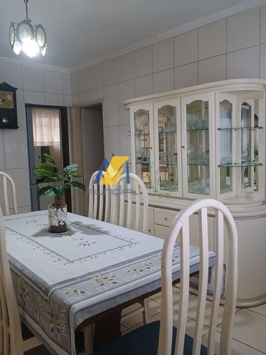 Casa, 3 quartos, 204 m² - Foto 9