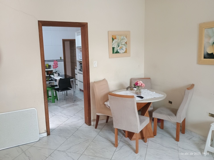 Casa, 2 quartos, 95 m² - Foto 1