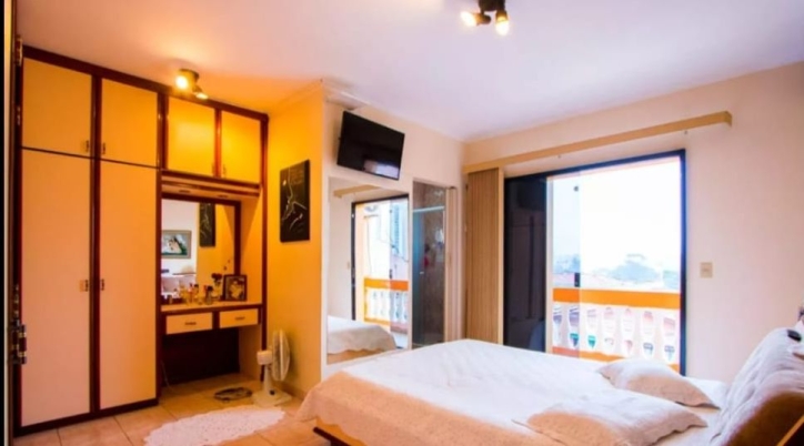 Sobrado, 3 quartos, 218 m² - Foto 4