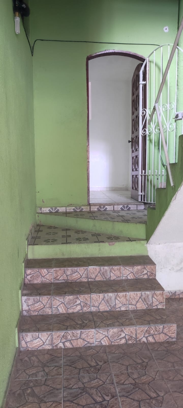 Casa, 2 quartos, 95 m² - Foto 1