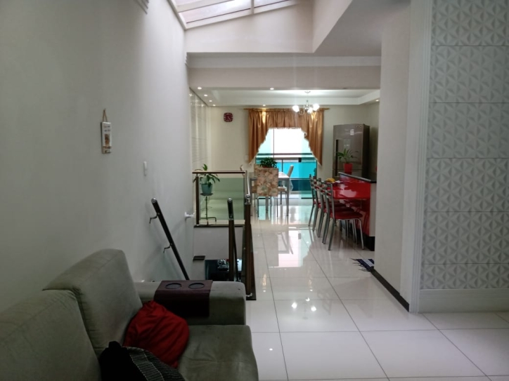 Casa, 3 quartos, 250 m² - Foto 2