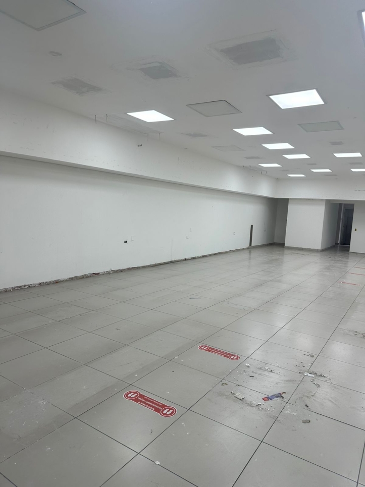Loja-Salão, 300 m² - Foto 12
