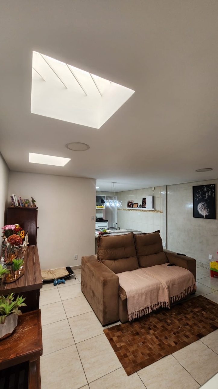 Casa, 3 quartos, 190 m² - Foto 1