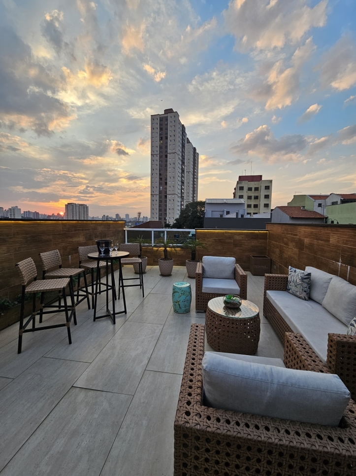 Apartamento, 3 quartos, 140 m² - Foto 2