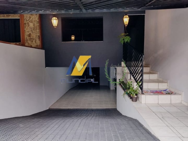 Casa, 3 quartos, 210 m² - Foto 1