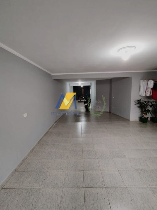 Casa, 3 quartos, 210 m² - Foto 3