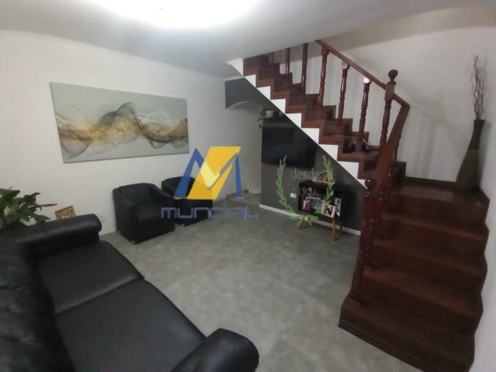 Casa, 3 quartos, 199 m² - Foto 1