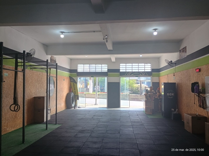 Loja-Salão, 420 m² - Foto 1