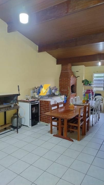 Casa, 3 quartos, 261 m² - Foto 13