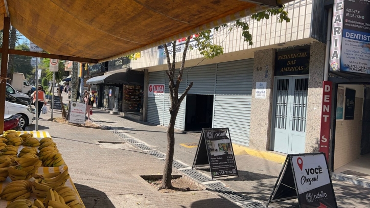 Loja-Salão, 350 m² - Foto 1