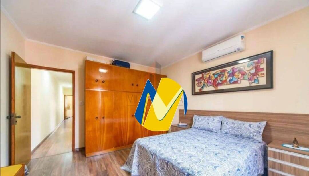 Casa, 3 quartos, 223 m² - Foto 2