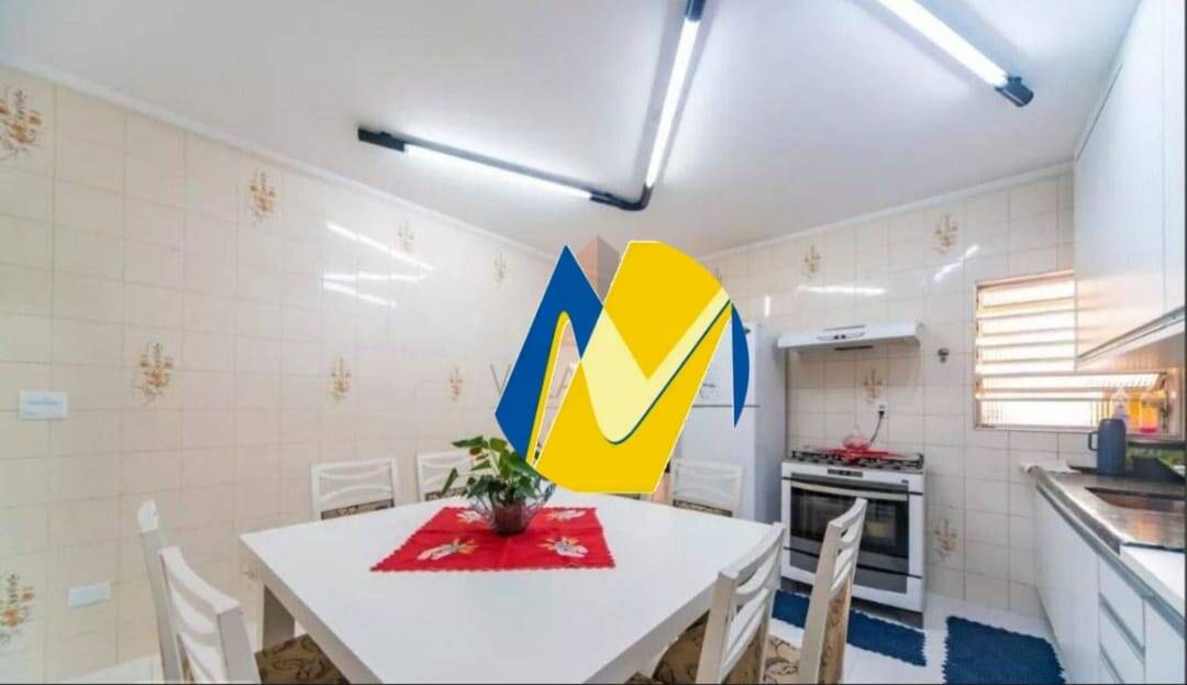 Casa, 3 quartos, 223 m² - Foto 11