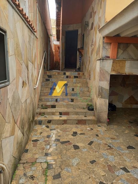 Casa, 2 quartos, 177 m² - Foto 1