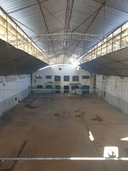 Depósito-Galpão, 1075 m² - Foto 2