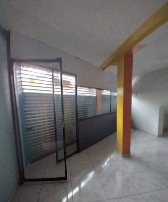 Casa, 1 quarto, 130 m² - Foto 1