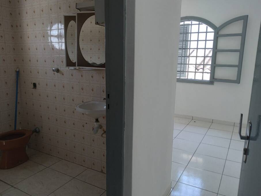 Casa, 5 quartos, 262 m² - Foto 1