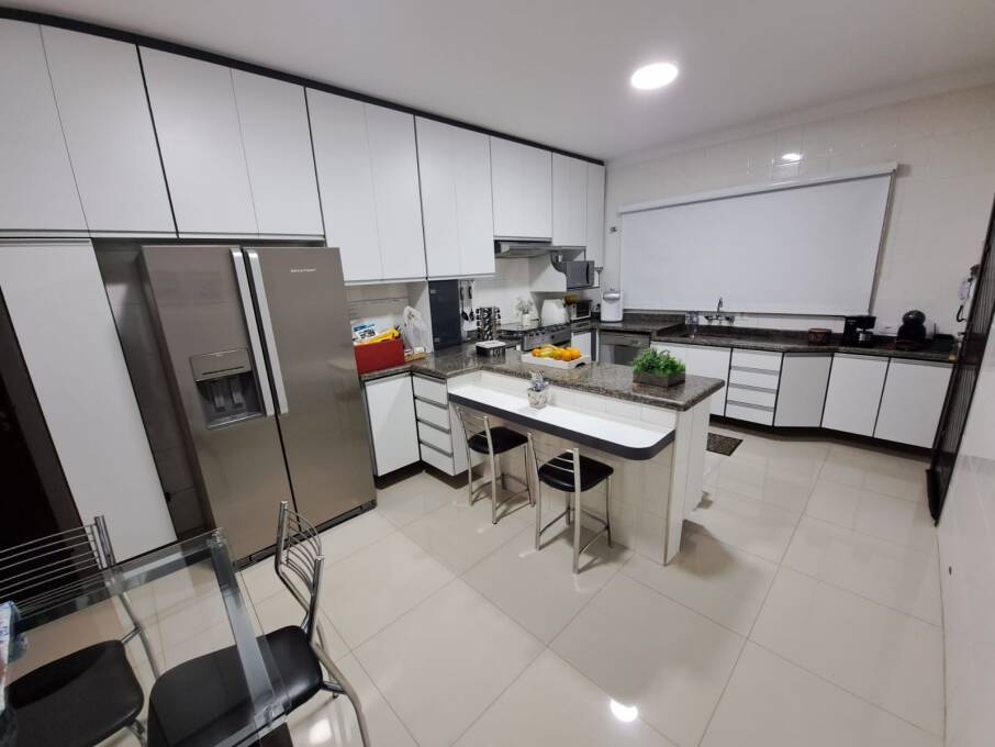 Sobrado, 3 quartos, 300 m² - Foto 3