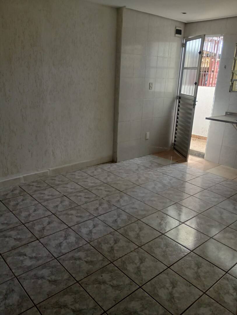 Casa, 1 quarto, 40 m² - Foto 3