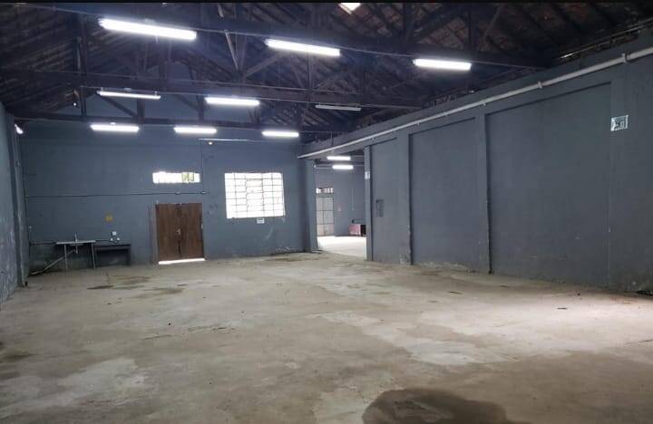 Depósito-Galpão, 1000 m² - Foto 2