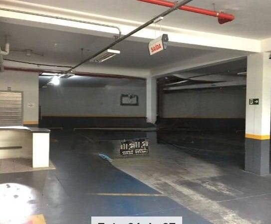 Loja-Salão, 950 m² - Foto 1