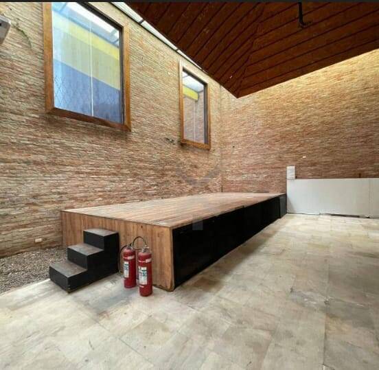 Loja-Salão, 1000 m² - Foto 1