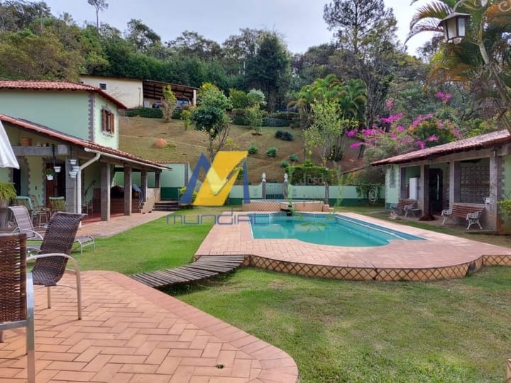 Chácara, 5 quartos, 2900 m² - Foto 1