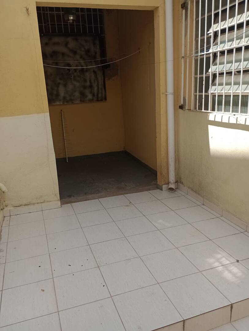 Prédio Inteiro, 70 m² - Foto 2