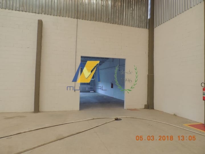 Sala-Conjunto, 1350 m² - Foto 1