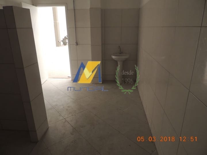 Sala-Conjunto, 1350 m² - Foto 11