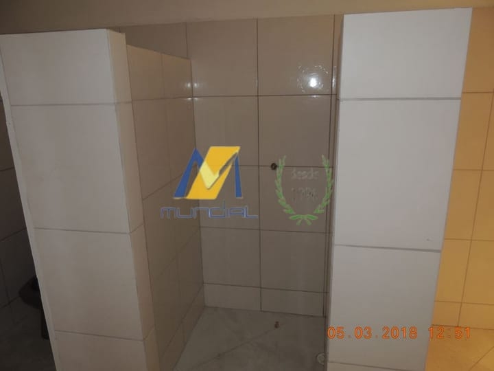 Sala-Conjunto, 1350 m² - Foto 14