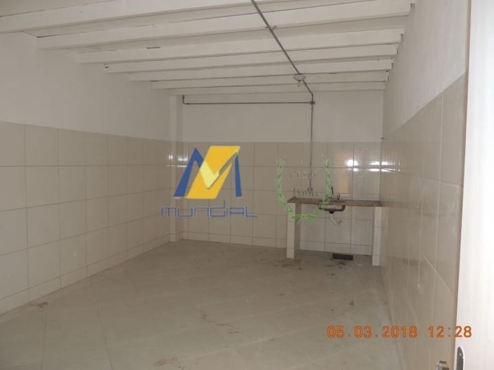 Sala-Conjunto, 1350 m² - Foto 18