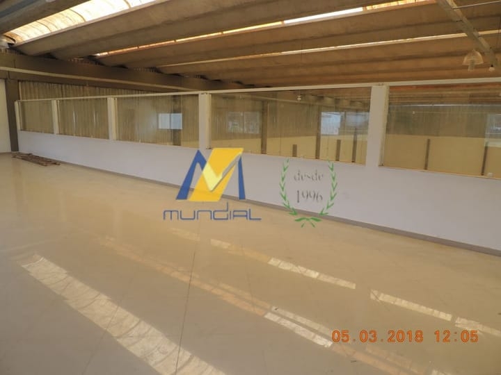 Sala-Conjunto, 1350 m² - Foto 21