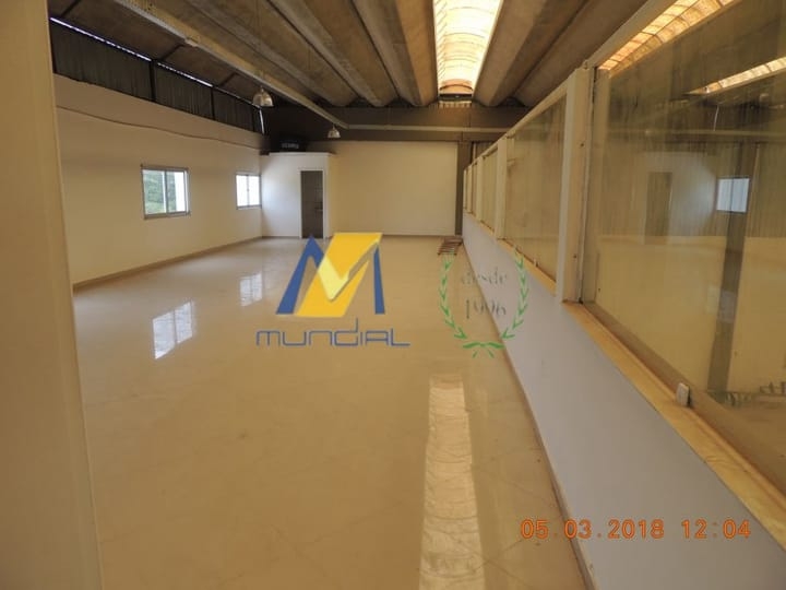 Sala-Conjunto, 1350 m² - Foto 31