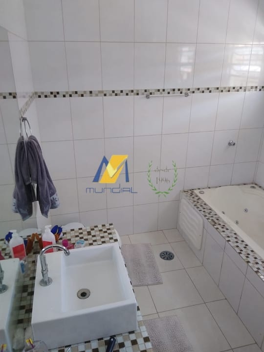 Casa, 3 quartos, 324 m² - Foto 19