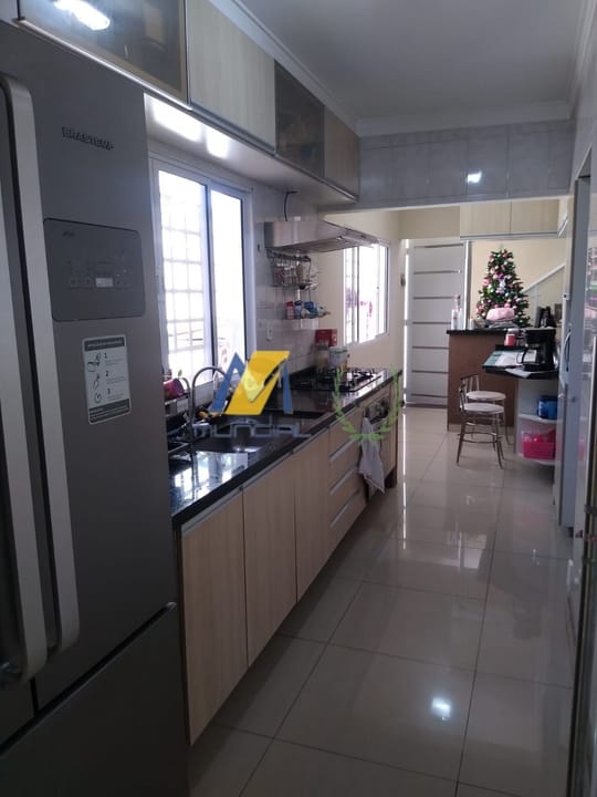 Casa, 3 quartos, 324 m² - Foto 24