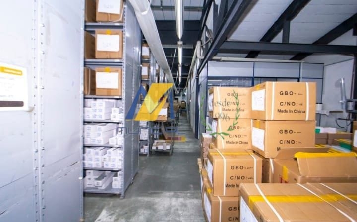 Sala-Conjunto, 1000 m² - Foto 4