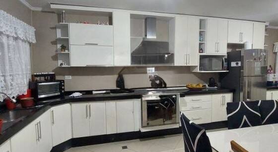 Casa, 3 quartos, 188 m² - Foto 4