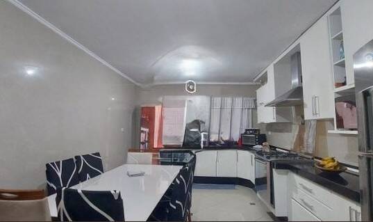 Casa, 3 quartos, 188 m² - Foto 8