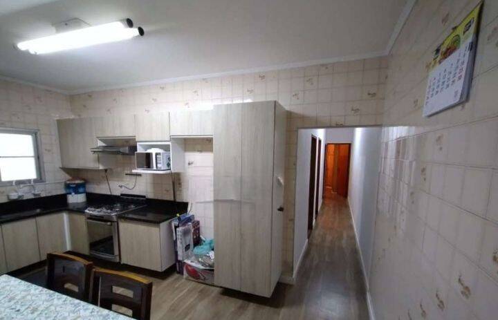 Casa, 3 quartos, 200 m² - Foto 13