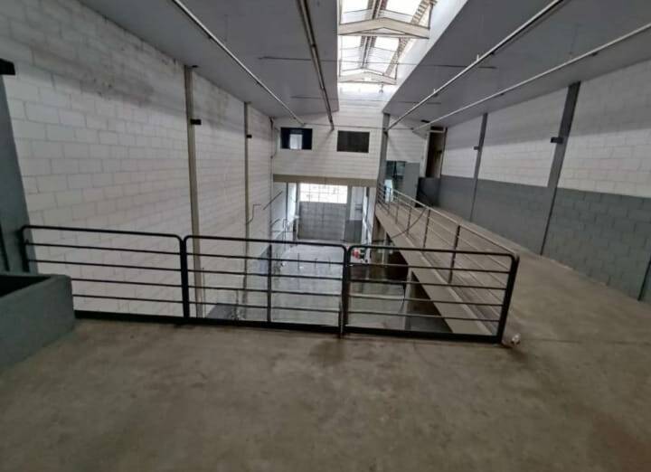 Depósito-Galpão, 370 m² - Foto 9