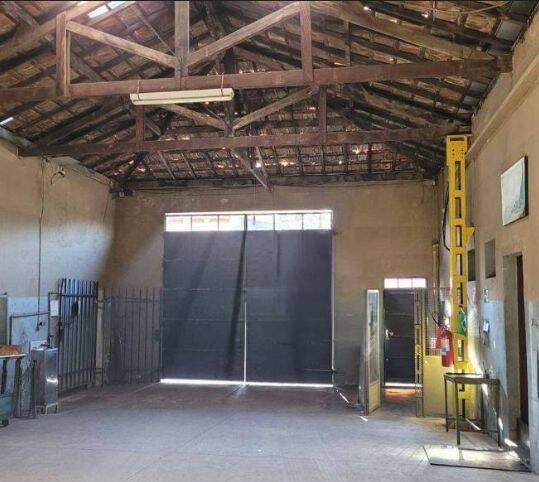 Depósito-Galpão, 640 m² - Foto 1