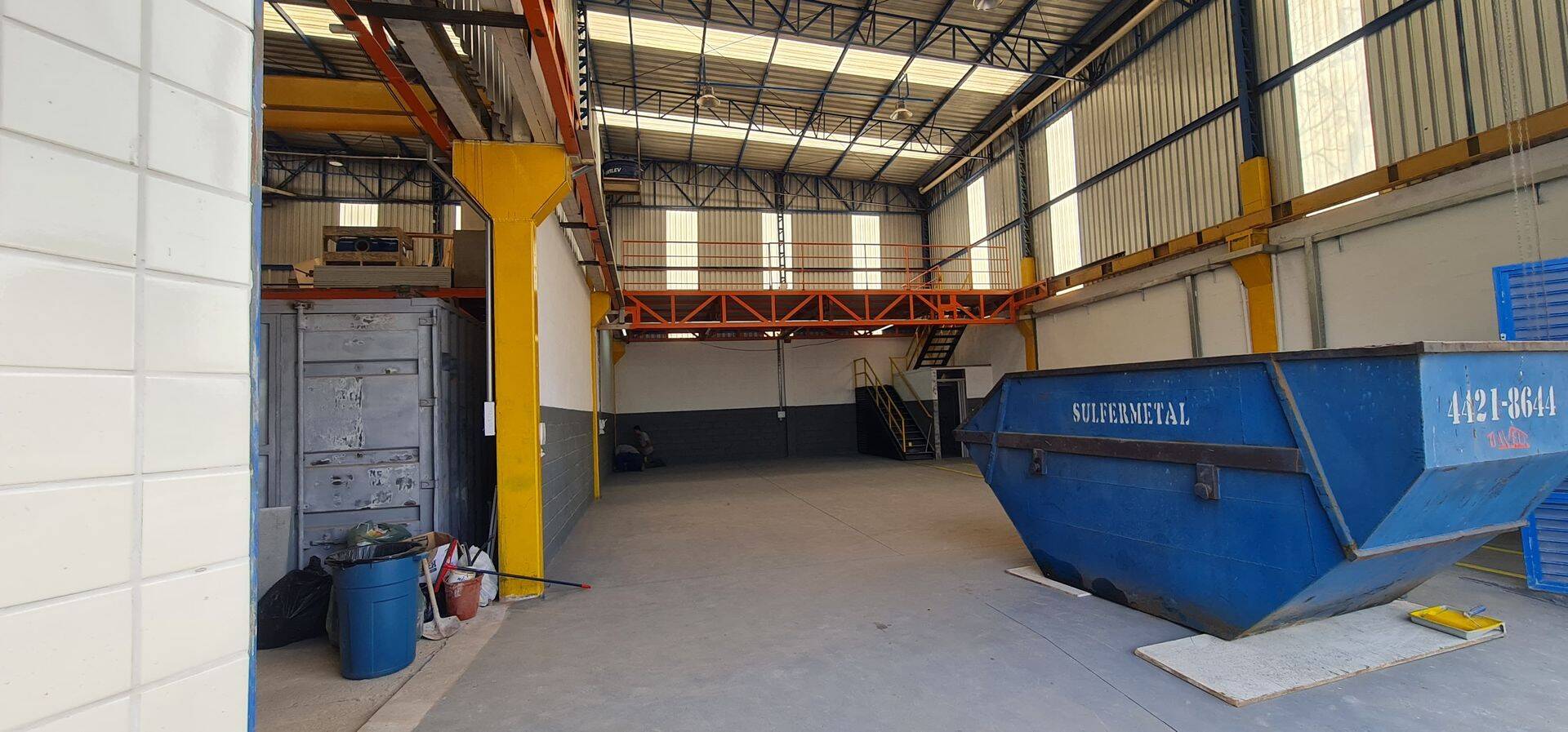 Depósito-Galpão, 240 m² - Foto 2