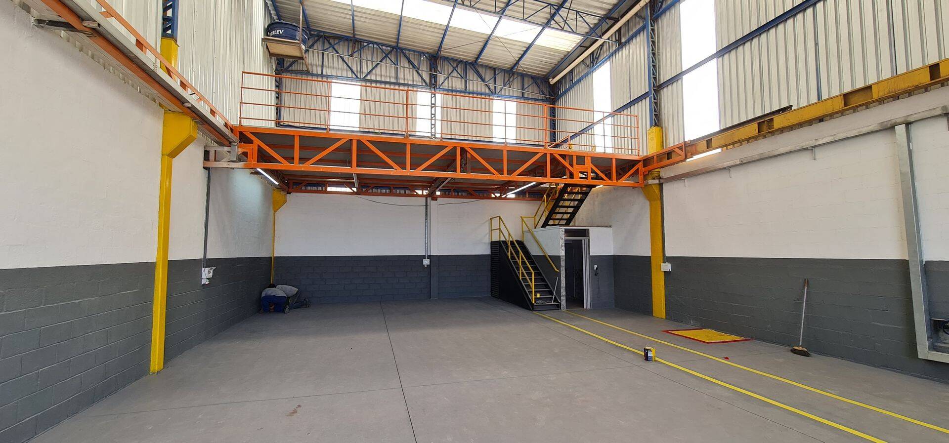 Depósito-Galpão, 240 m² - Foto 8