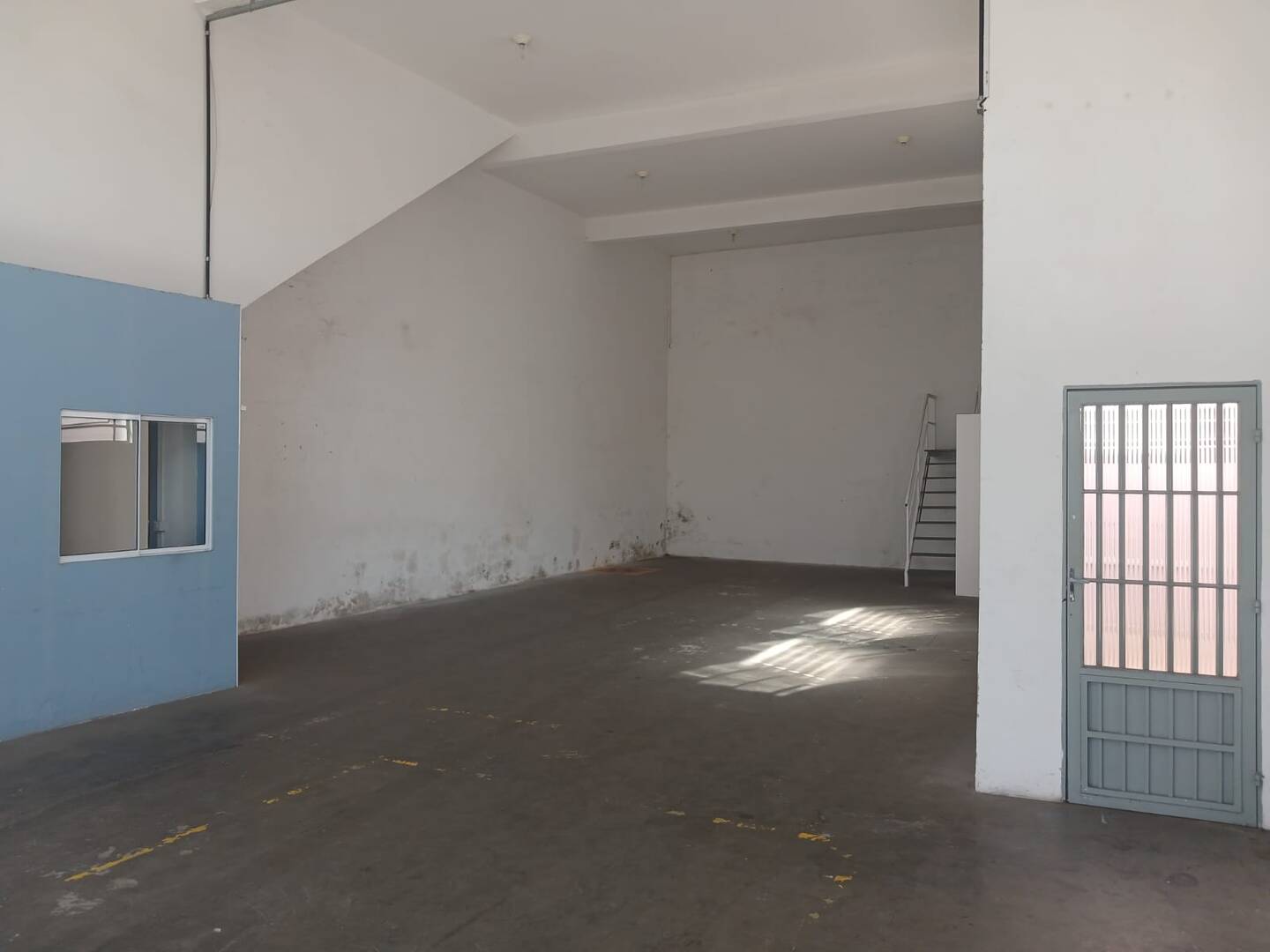 Depósito-Galpão, 230 m² - Foto 4