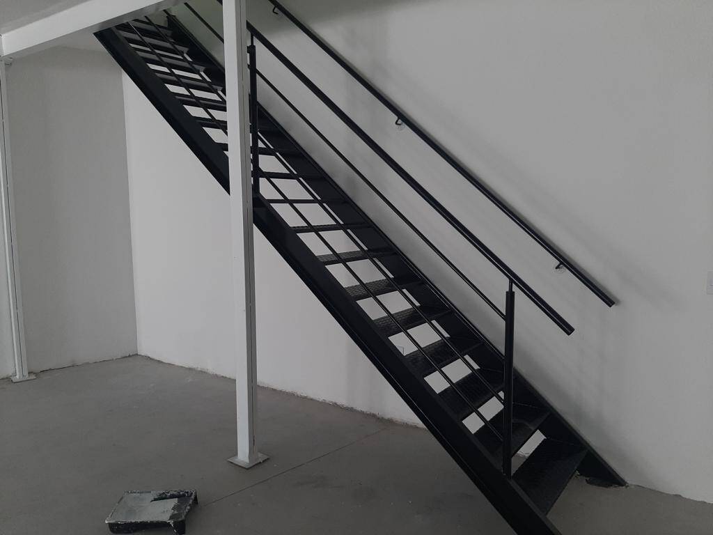 Loja-Salão, 200 m² - Foto 1