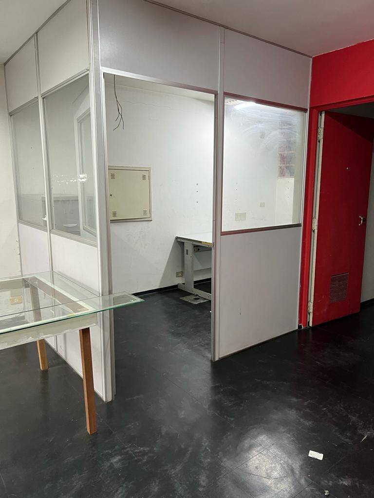 Loja-Salão, 300 m² - Foto 1