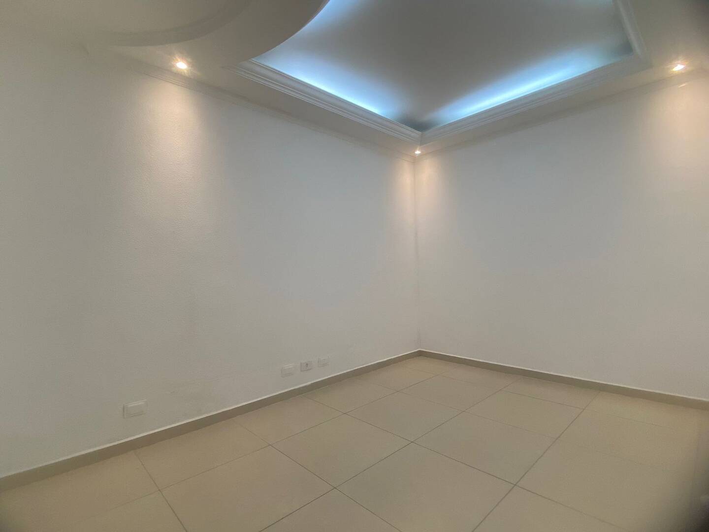 Loja-Salão, 40 m² - Foto 1