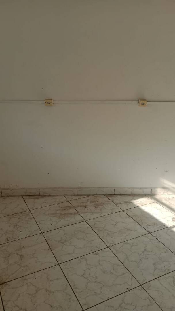 Loja-Salão, 240 m² - Foto 1