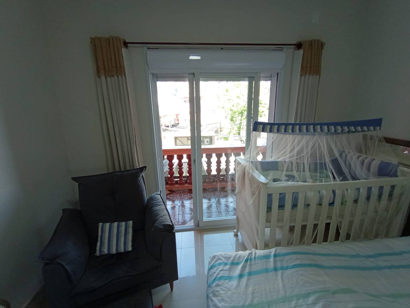 Sobrado, 4 quartos, 306 m² - Foto 2